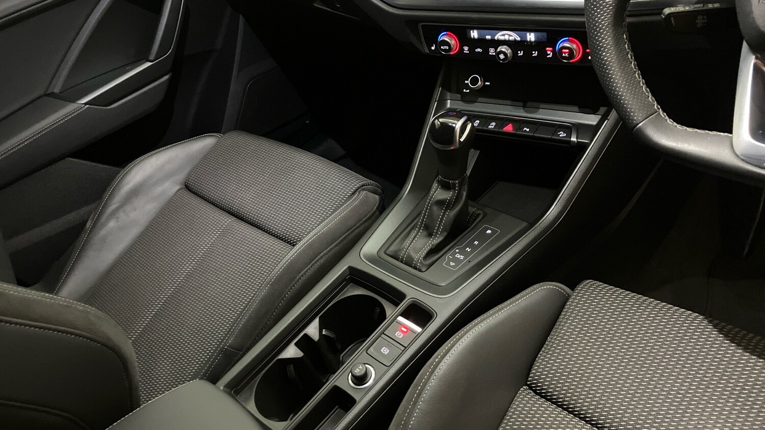 Used Audi Q3 2022 for sale - 76340492: Photo 14