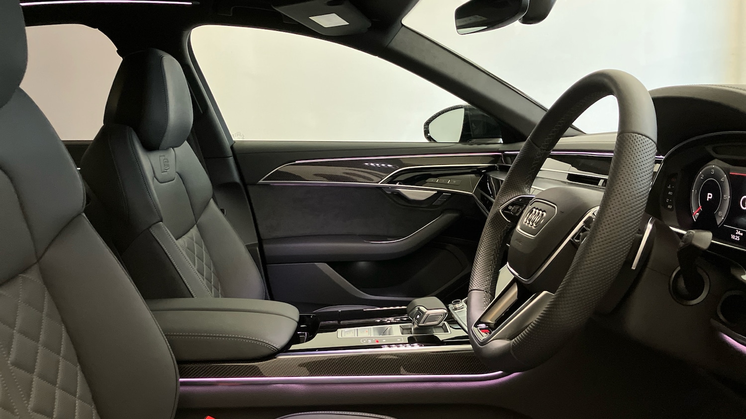 Used Audi A8 2025 for sale - 77353540: Photo 15