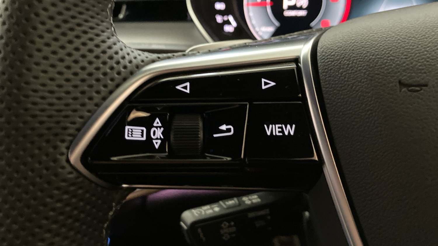 Used Audi A8 2025 for sale - 77353540: Photo 17