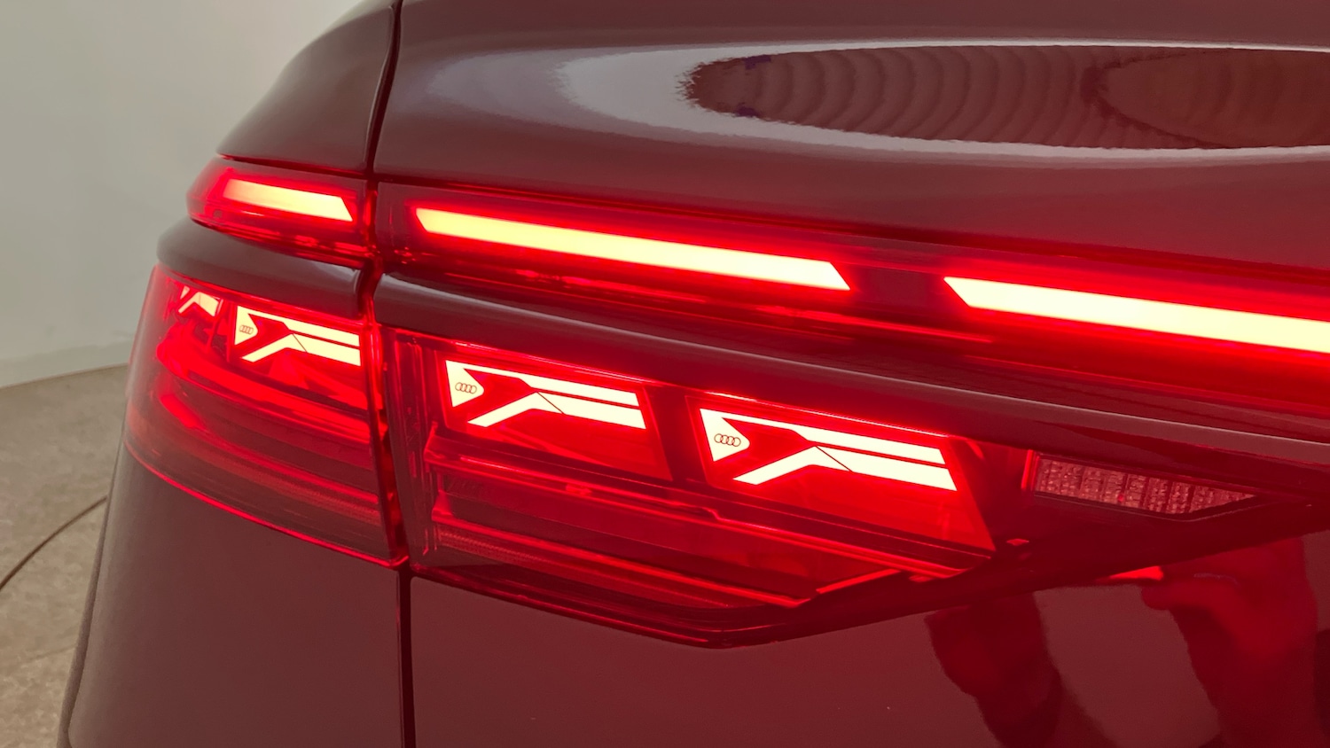 Used Audi A8 2025 for sale - 77353540: Photo 33