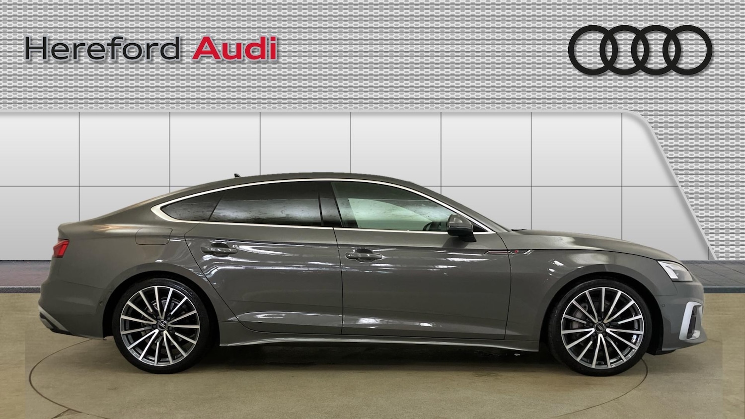 Used Audi A5 2023 for sale - 76302080: Photo 4