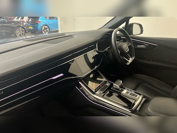 Used Audi Q7 2022 for sale - 79430144: Photo