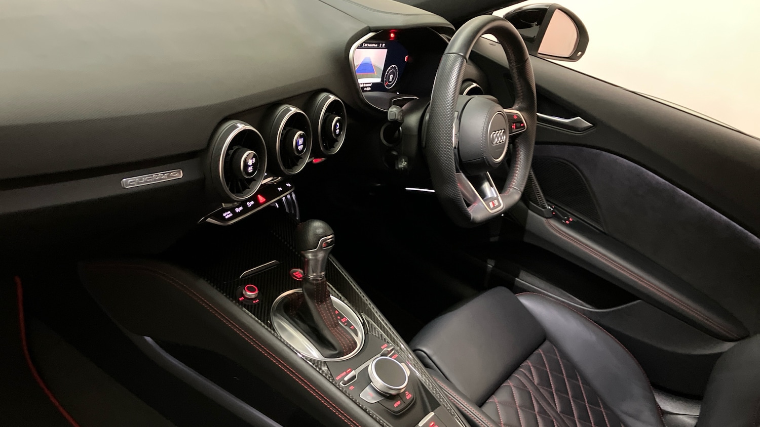 Used Audi TT 2020 for sale - 77128058: Photo 2