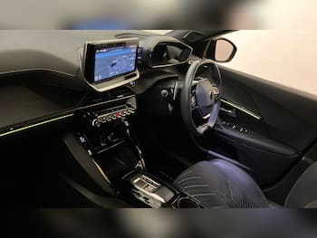 Used Peugeot 2008 2023 for sale - 79706089: Photo