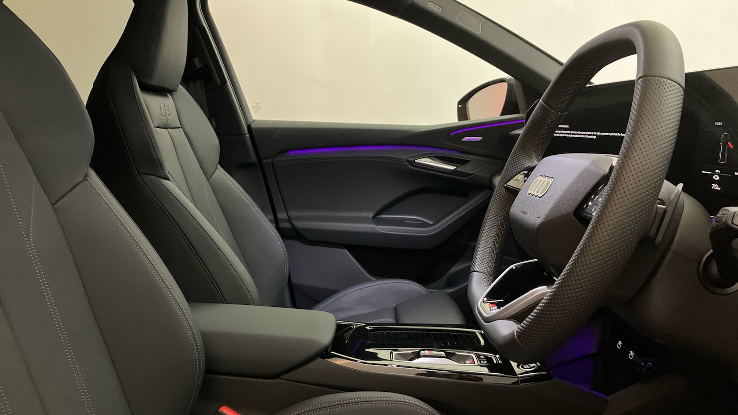 Used Audi Q6 e-tron 2025 for sale - 77071419: Photo 15