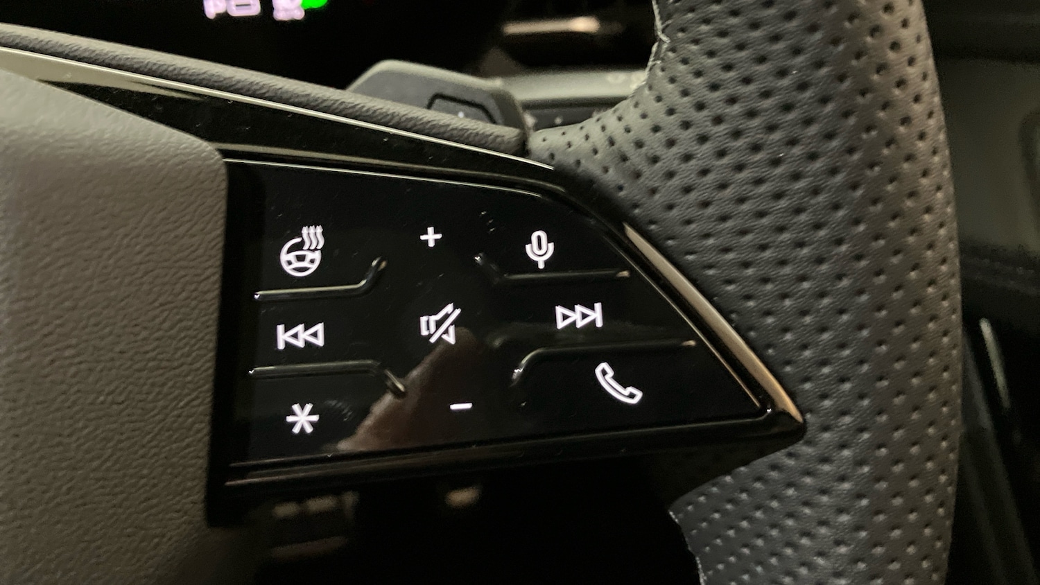 Used Audi Q6 e-tron 2025 for sale - 77071419: Photo 18