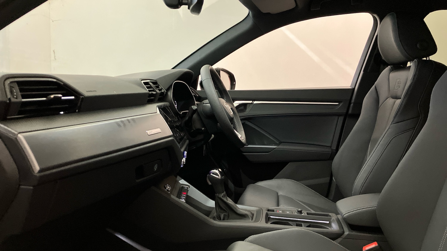 Used Audi Q3 2025 for sale - 77071403: Photo 24