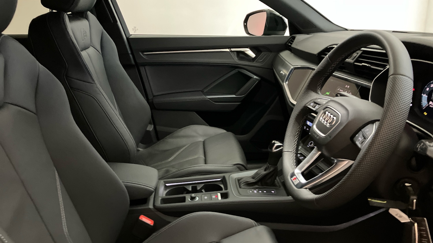 Used Audi Q3 2025 for sale - 77071403: Photo 27