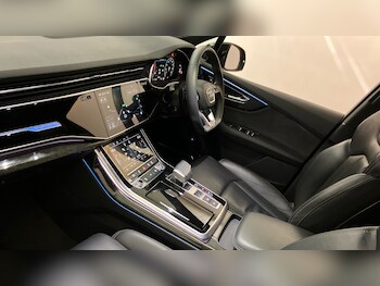 Used Audi Q7 2021 for sale - 77005779: Photo