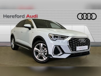 Audi - Q3