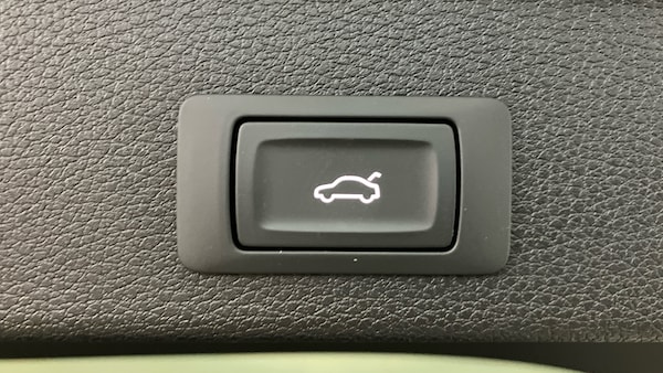 Used Audi Q3 2025 for sale - 76065899: Photo 40