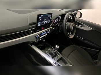 Used Audi A4 2022 for sale - 76402319: Photo