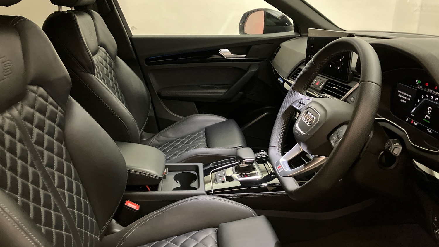 Used Audi Q5 2023 for sale - 77128061: Photo 31