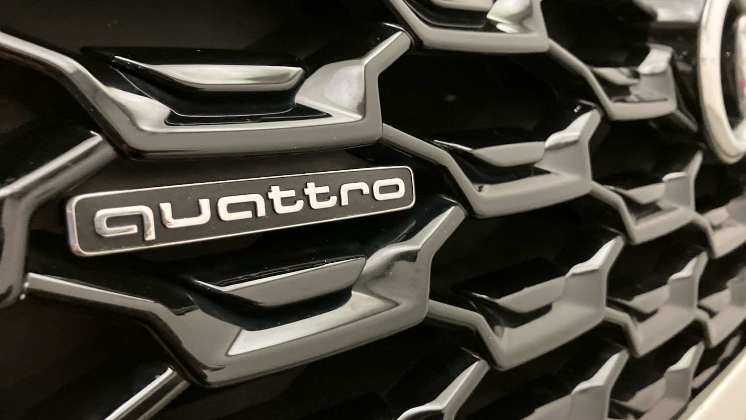 Used Audi Q5 2023 for sale - 77128061: Photo 34