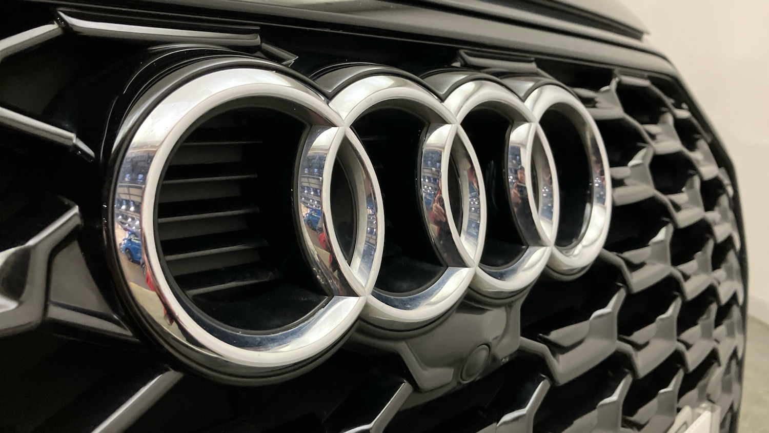 Used Audi Q5 2023 for sale - 77128061: Photo 35