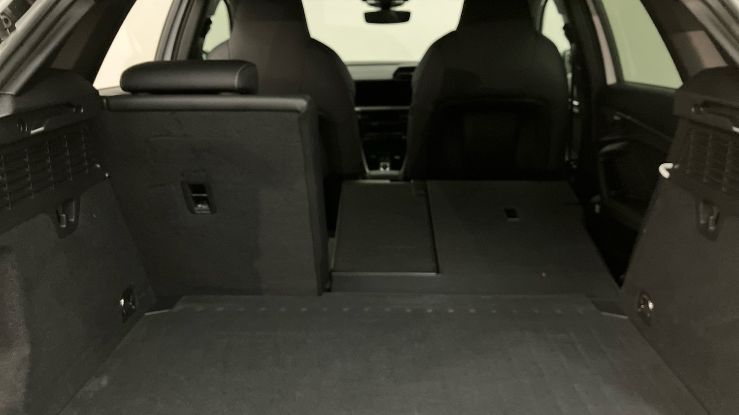 Used Audi A3 2023 for sale - 76892876: Photo 40