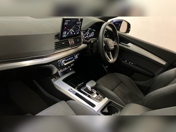 Used Audi Q5 2021 for sale - 77618780: Photo