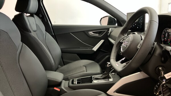 Used Audi Q2 2025 for sale - 76065908: Photo 15