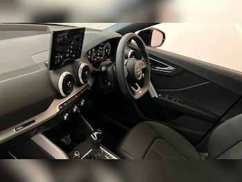 Used Audi Q2 2025 for sale - 76065908: Photo 2