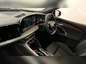 Used Audi Q5 2025 for sale - 76065904: Photo 2