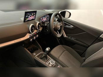 Used Audi Q2 2023 for sale - 78434036: Photo