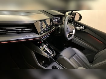Used Audi Q4 e-tron 2021 for sale - 76766812: Photo