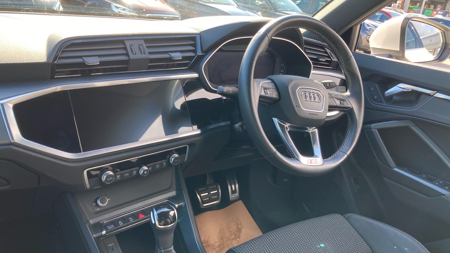 Used Audi Q3 2021 for sale - 77076966: Photo 11