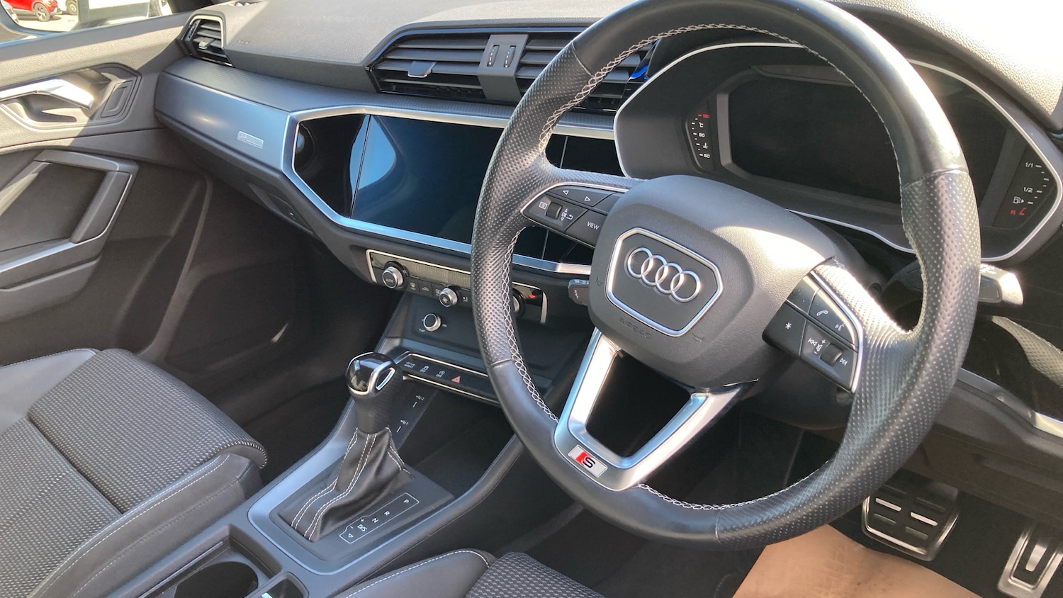 Used Audi Q3 2021 for sale - 77076966: Photo 9