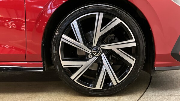 Used Volkswagen Golf 2023 for sale - 76233024: Photo 5