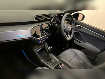 Used Audi Q3 2023 for sale - 78510468: Photo