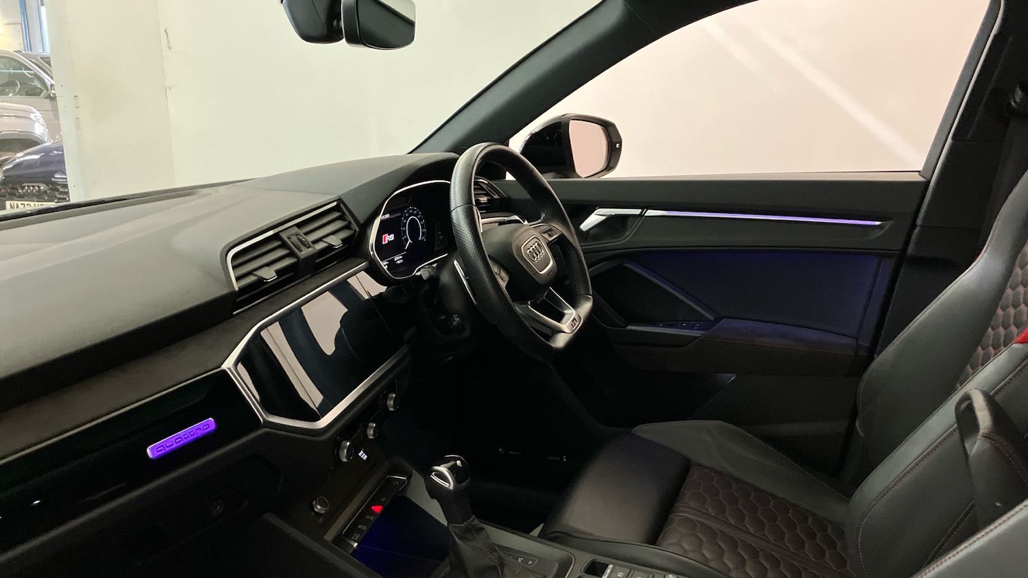 Used Audi RS Q3 2021 for sale - 75918857: Photo 2