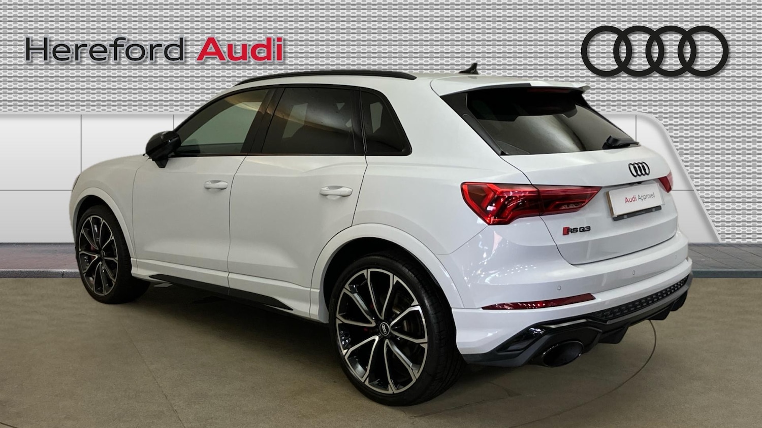 Used Audi RS Q3 2021 for sale - 75918857: Photo 3