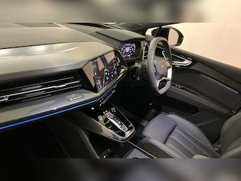 Used Audi Q4 e-tron 2025 for sale - 76532564: Photo