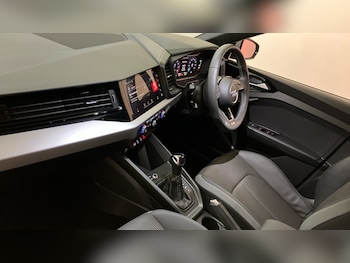 Used Audi A1 2023 for sale - 76143540: Photo