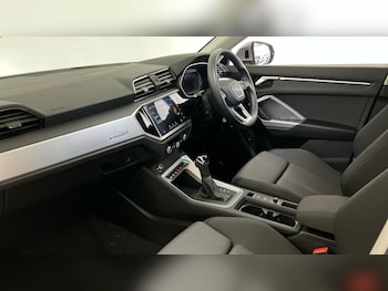 Used Audi Q3 2020 for sale - 78325273: Photo