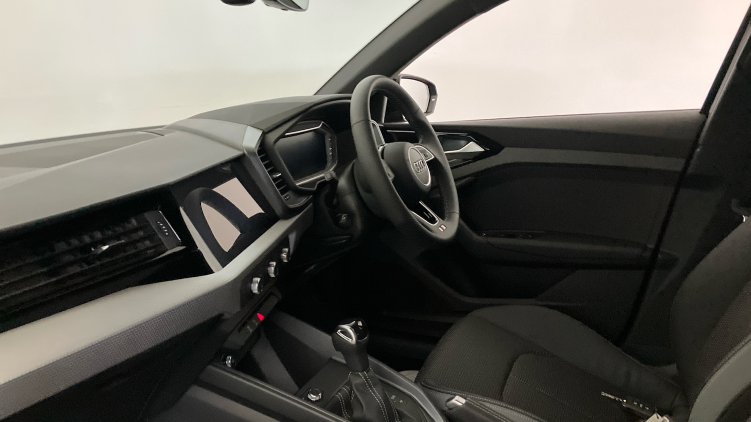 Used Audi A1 2025 for sale - 76065928: Photo 2