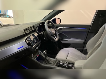 Used Audi Q3 2022 for sale - 75343129: Photo