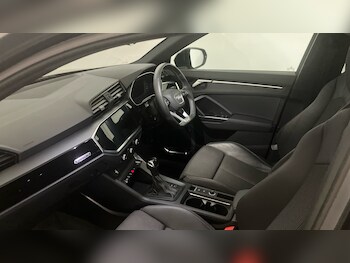 Used Audi Q3 2021 for sale - 78325275: Photo