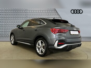 Used Audi Q3 2022 for sale - 77946945: Photo