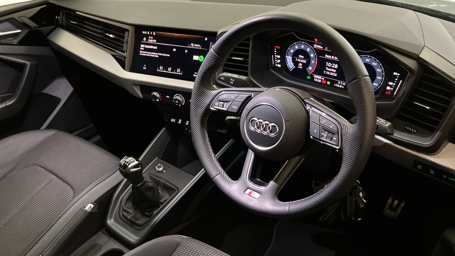 Used Audi A1 2023 for sale - 76143543: Photo 6