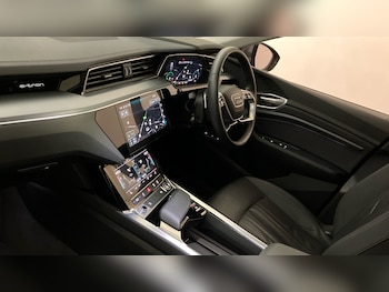 Used Audi e-tron 2020 for sale - 77813303: Photo