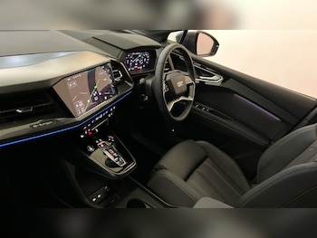 Used Audi Q4 e-tron 2025 for sale - 78179475: Photo