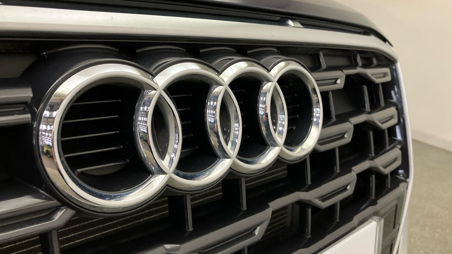 Used Audi Q2 2024 for sale - 77195670: Photo 32