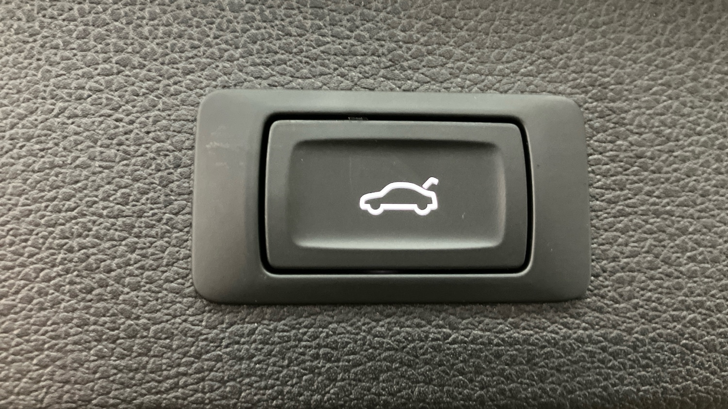 Used Audi Q2 2024 for sale - 77195670: Photo 38