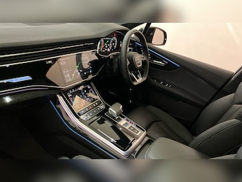 Used Audi Q7 2025 for sale - 77846292: Photo