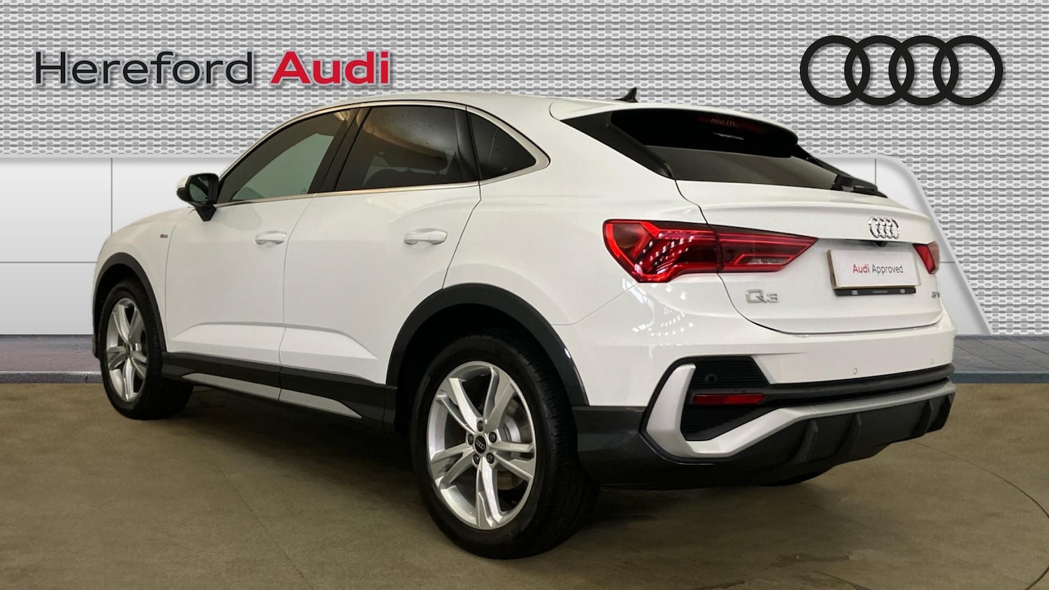 Used Audi Q3 2022 for sale - 76299241: Photo 3