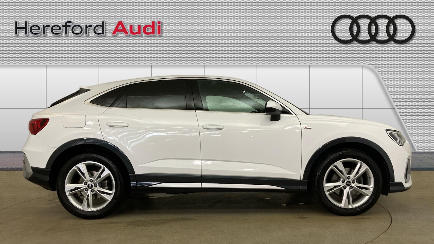 Used Audi Q3 2022 for sale - 76299241: Photo 4