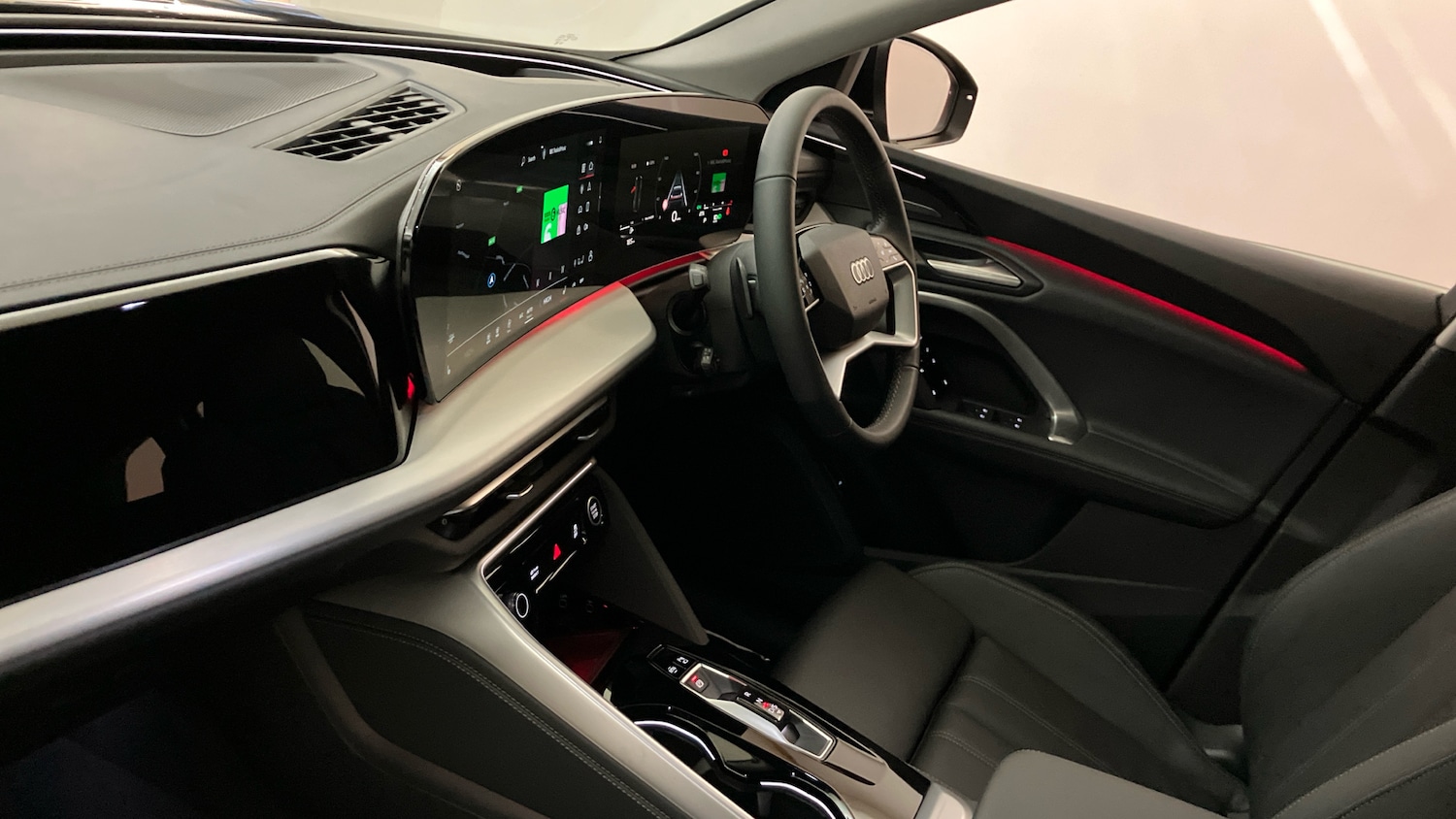 Used Audi Q5 2025 for sale - 78151763: Photo 2