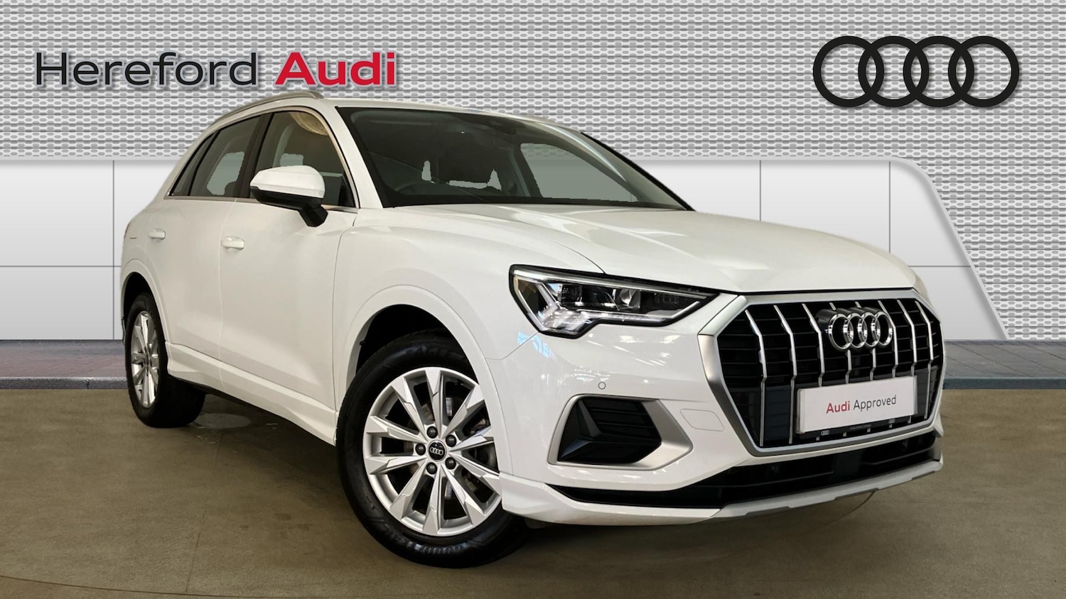 Used Audi Q3 2023 for sale - 76764120: Photo 1