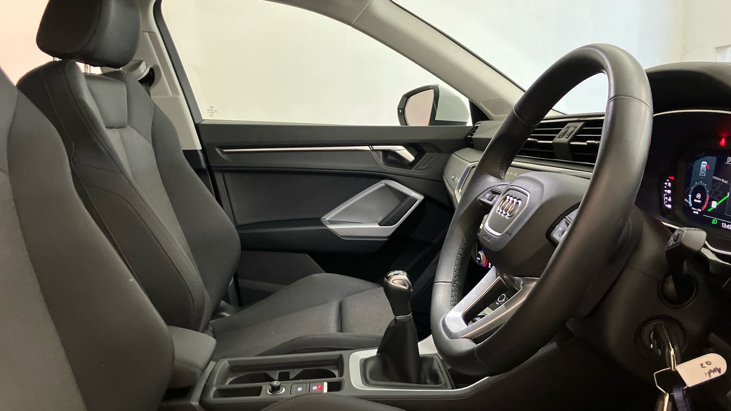 Used Audi Q3 2023 for sale - 76764120: Photo 15